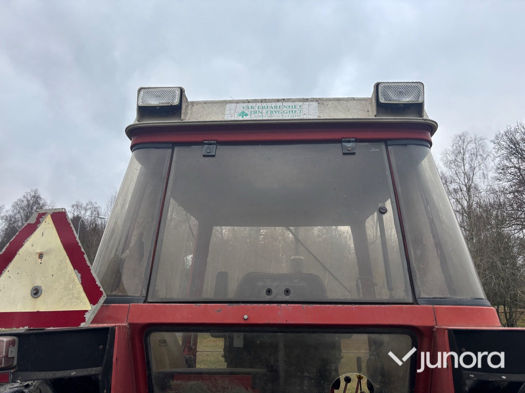 Traktor - IH 685XL – Leasing Traktor - IH 685XL: das Bild 20 Traktor - IH 685XL – Leasing Traktor - IH 685XL: das Bild 20