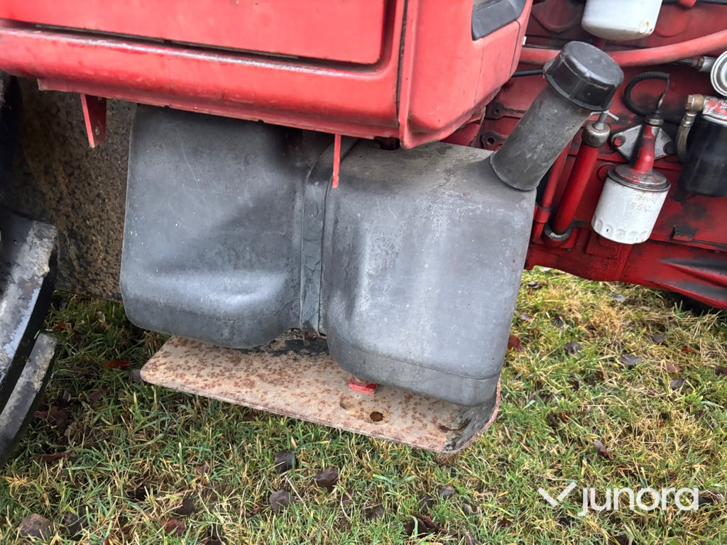 Traktor - IH 685XL – Leasing Traktor - IH 685XL: das Bild 28 Traktor - IH 685XL – Leasing Traktor - IH 685XL: das Bild 28