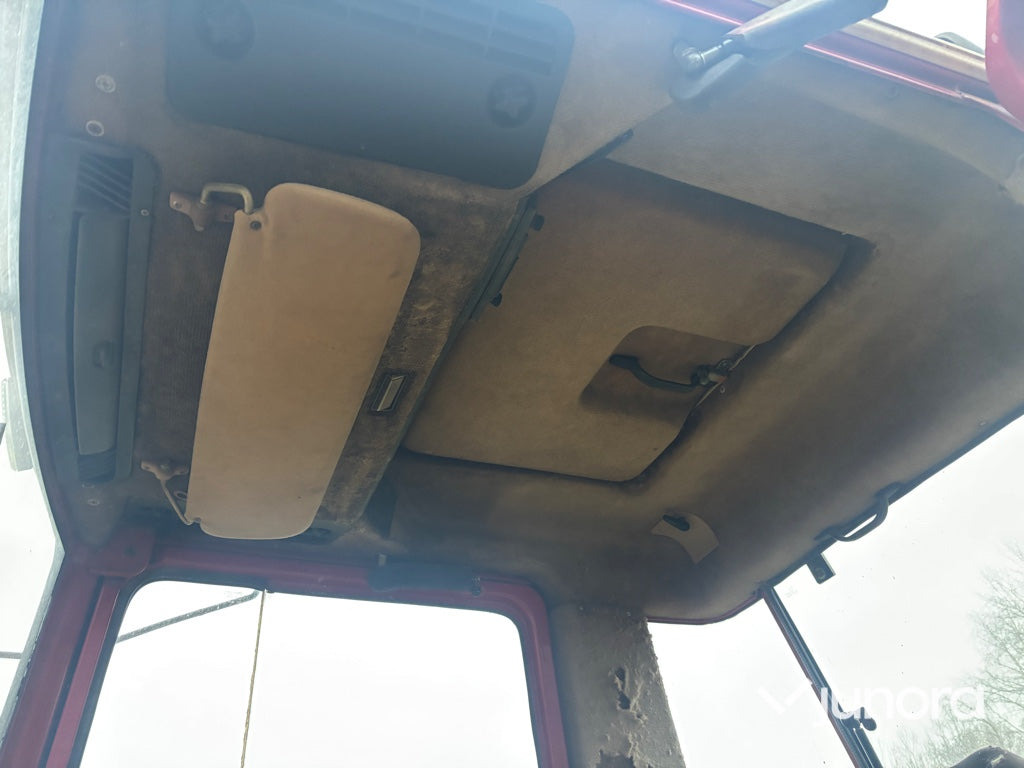 Traktor - IH 685XL – Leasing Traktor - IH 685XL: das Bild 9 Traktor - IH 685XL – Leasing Traktor - IH 685XL: das Bild 9