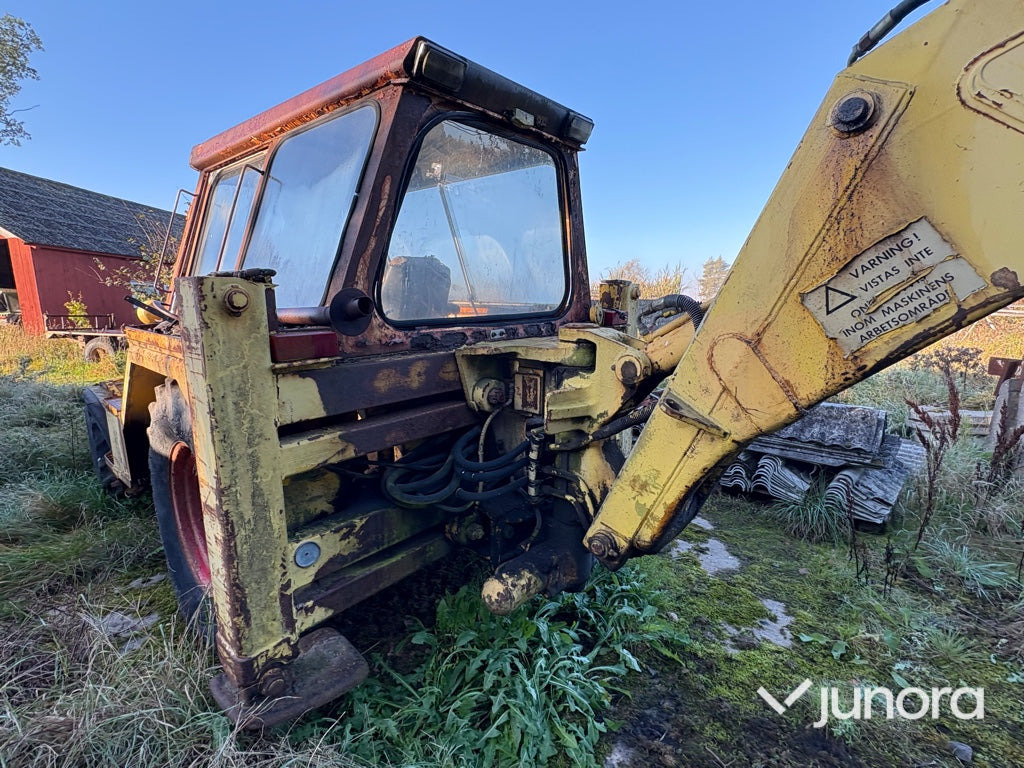 Traktorgrävare JCB 3D - Baggerlader: das Bild 4 Traktorgrävare JCB 3D - Baggerlader: das Bild 4