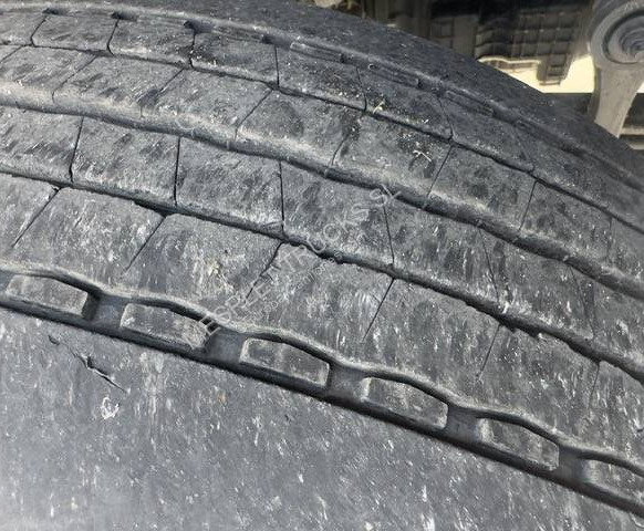 Mercedes Arocs 2645 K - Abrollkipper: das Bild 3 Mercedes Arocs 2645 K - Abrollkipper: das Bild 3