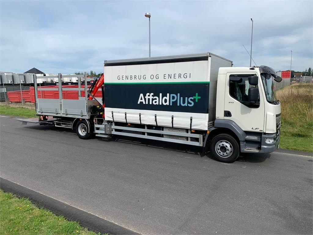 DAF LF210 4x2 FA - Autokran: das Bild 1 DAF LF210 4x2 FA - Autokran: das Bild 1