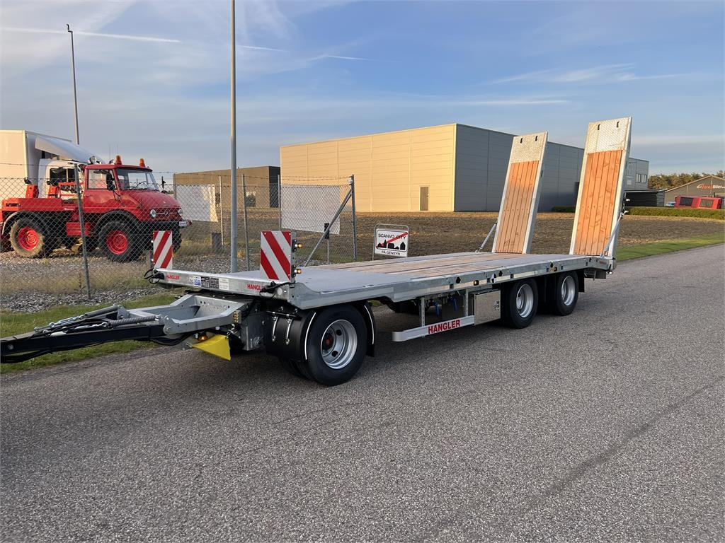 Hangler DTS-H 300 3 akslet hænger med ramper - Tieflader Anhänger: das Bild 2 Hangler DTS-H 300 3 akslet hænger med ramper - Tieflader Anhänger: das Bild 2