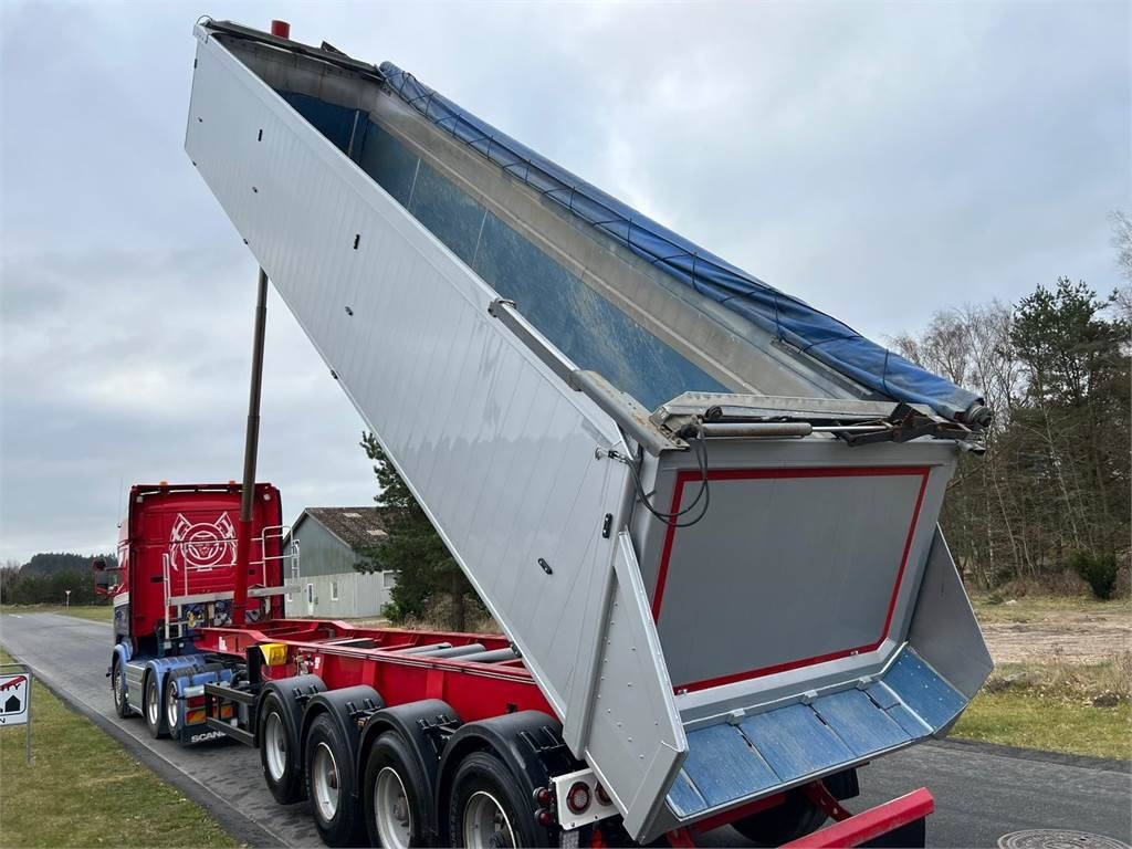 Langendorf 36 m3 4 akslet SKA 36 alu tiptrailer - Kipper Auflieger: das Bild 3 Langendorf 36 m3 4 akslet SKA 36 alu tiptrailer - Kipper Auflieger: das Bild 3