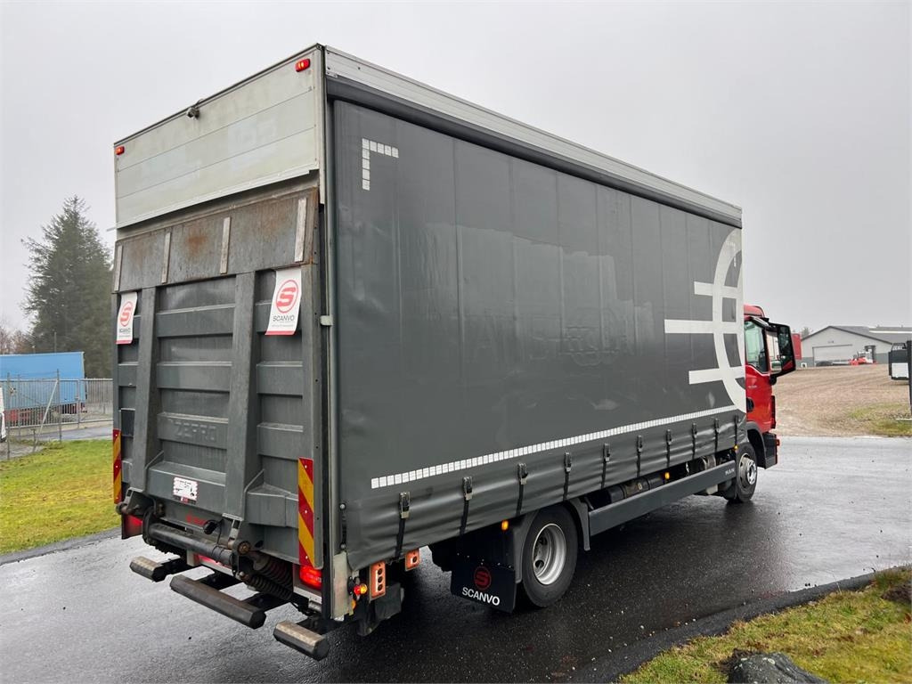 MAN TGL 12-220 BL - Plane LKW: das Bild 2 MAN TGL 12-220 BL - Plane LKW: das Bild 2
