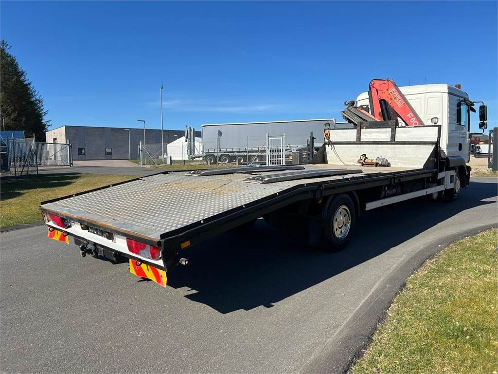 MAN TGL 12-240 4x2 BL - Fassi kran - Autotransporter LKW: das Bild 3 MAN TGL 12-240 4x2 BL - Fassi kran - Autotransporter LKW: das Bild 3