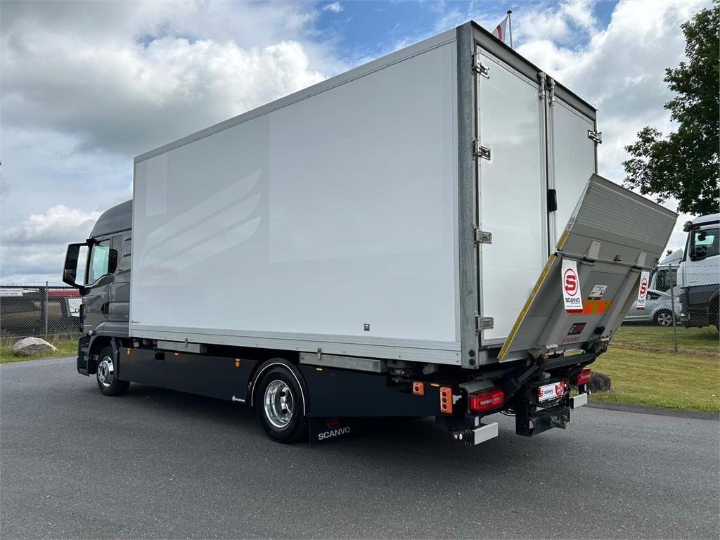 MAN TGL 8-220 4x2 BL incl. 2 stk veksellad - Koffer LKW: das Bild 5 MAN TGL 8-220 4x2 BL incl. 2 stk veksellad - Koffer LKW: das Bild 5