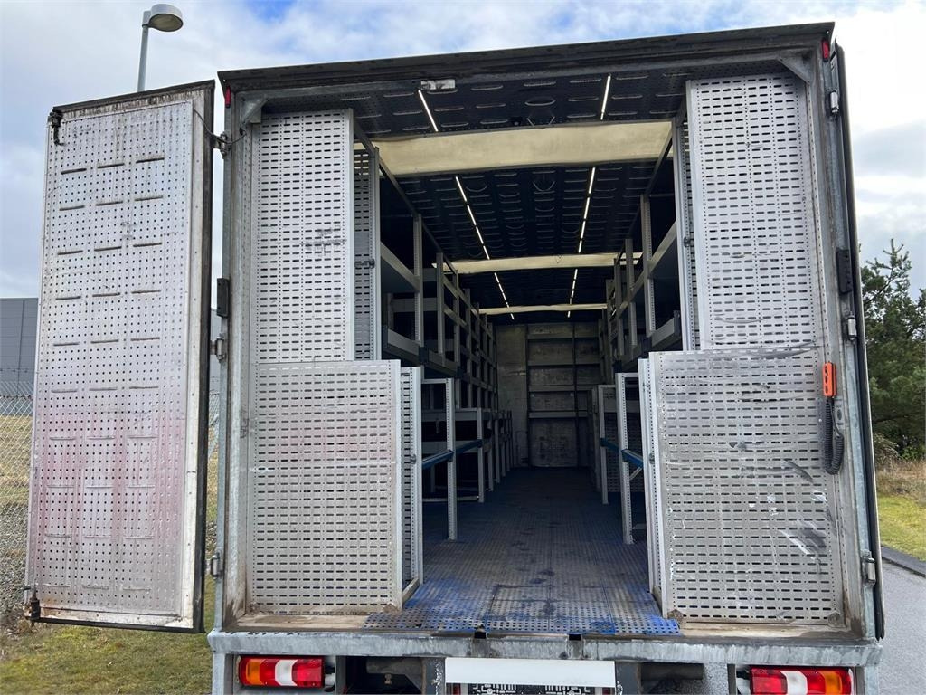 Mercedes-Benz Antos 1824 LnR - Koffer LKW: das Bild 1 Mercedes-Benz Antos 1824 LnR - Koffer LKW: das Bild 1