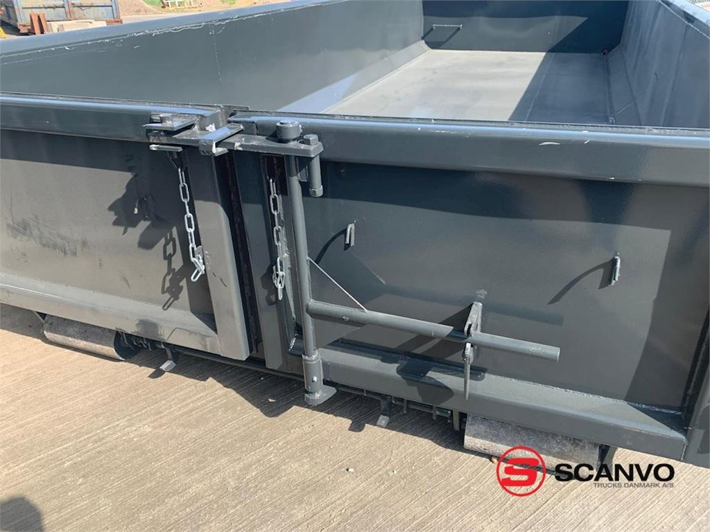 Scancon S6215 - Pritschenaufbau: das Bild 4 Scancon S6215 - Pritschenaufbau: das Bild 4