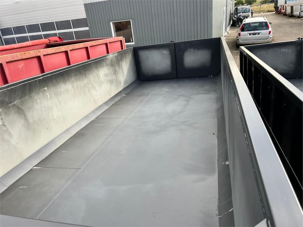 Scancon S6215 - Pritschenaufbau: das Bild 3 Scancon S6215 - Pritschenaufbau: das Bild 3