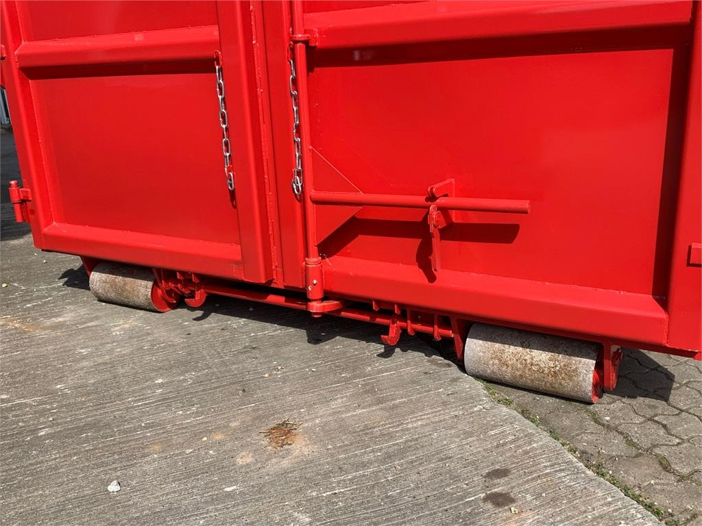 Scancon S6523 - Pritschenaufbau: das Bild 3 Scancon S6523 - Pritschenaufbau: das Bild 3