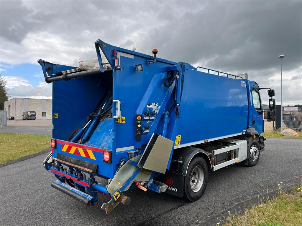 Volvo FL 240 (12 ton) NTM 9,7m3 - Müllwagen: das Bild 3 Volvo FL 240 (12 ton) NTM 9,7m3 - Müllwagen: das Bild 3