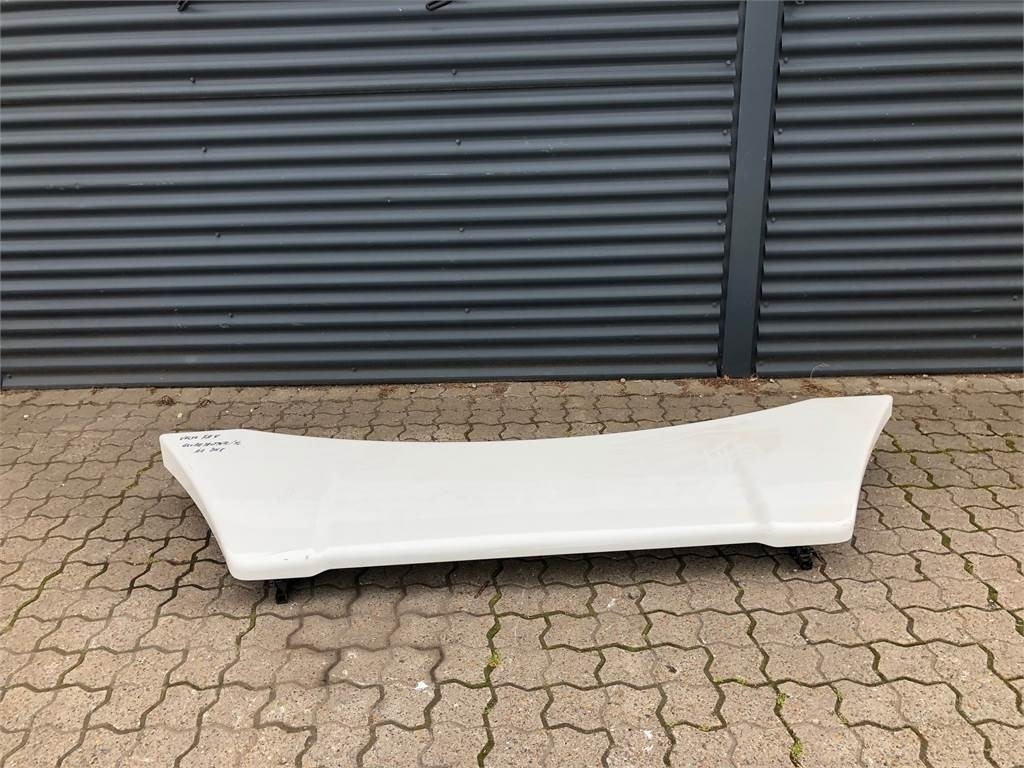 Volvo Tagspoiler Volvo FH Globetrotter 2018 - Aeropack/ Spoiler für LKW: das Bild 3 Volvo Tagspoiler Volvo FH Globetrotter 2018 - Aeropack/ Spoiler für LKW: das Bild 3