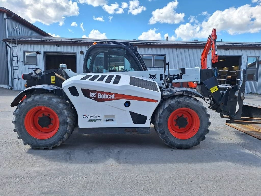 Bobcat TL30.70 KUROTTAJA - Teleskoplader: das Bild 5 Bobcat TL30.70 KUROTTAJA - Teleskoplader: das Bild 5
