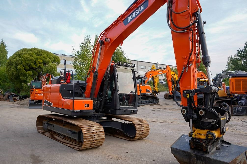 Doosan DX140LC-5 EPS ENGCON - Kettenbagger: das Bild 5 Doosan DX140LC-5 EPS ENGCON - Kettenbagger: das Bild 5