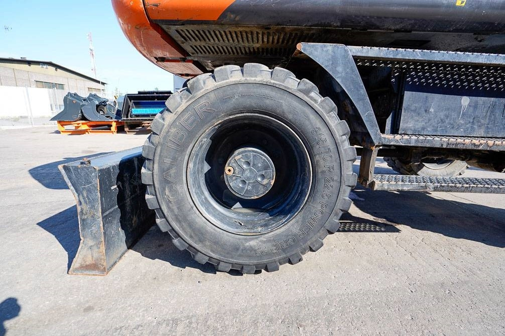 Hitachi ZX 140 W-6  – Leasing Hitachi ZX 140 W-6: das Bild 42