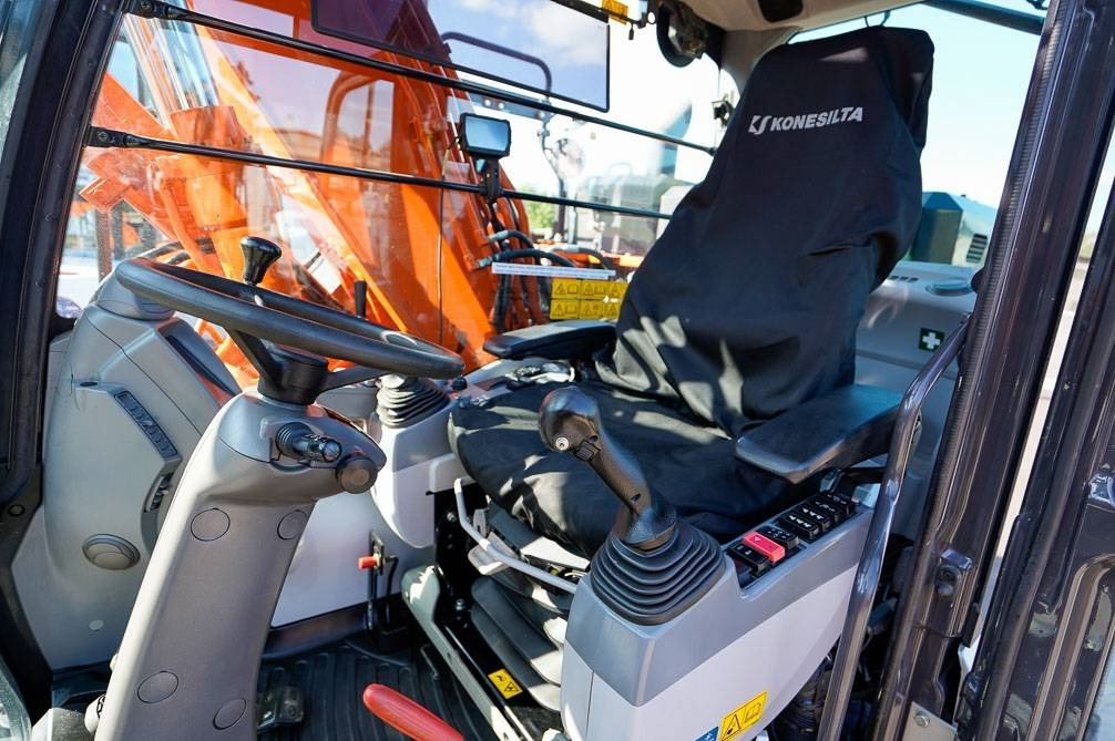 Hitachi ZX 140 W-6  – Leasing Hitachi ZX 140 W-6: das Bild 46