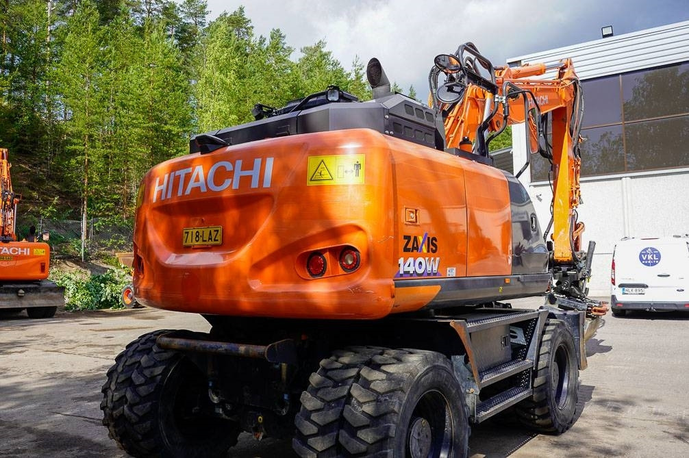 Hitachi ZX 140 W-6  – Leasing Hitachi ZX 140 W-6: das Bild 9