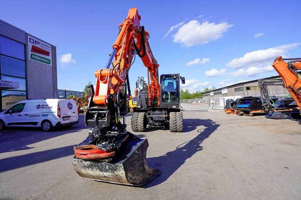Hitachi ZX 140 W-6  – Leasing Hitachi ZX 140 W-6: das Bild 35