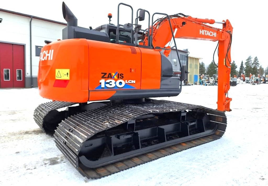 Hitachi ZX130LCN-6 JATKETTU SUOALUSTA 1200MM - Kettenbagger: das Bild 4 Hitachi ZX130LCN-6 JATKETTU SUOALUSTA 1200MM - Kettenbagger: das Bild 4