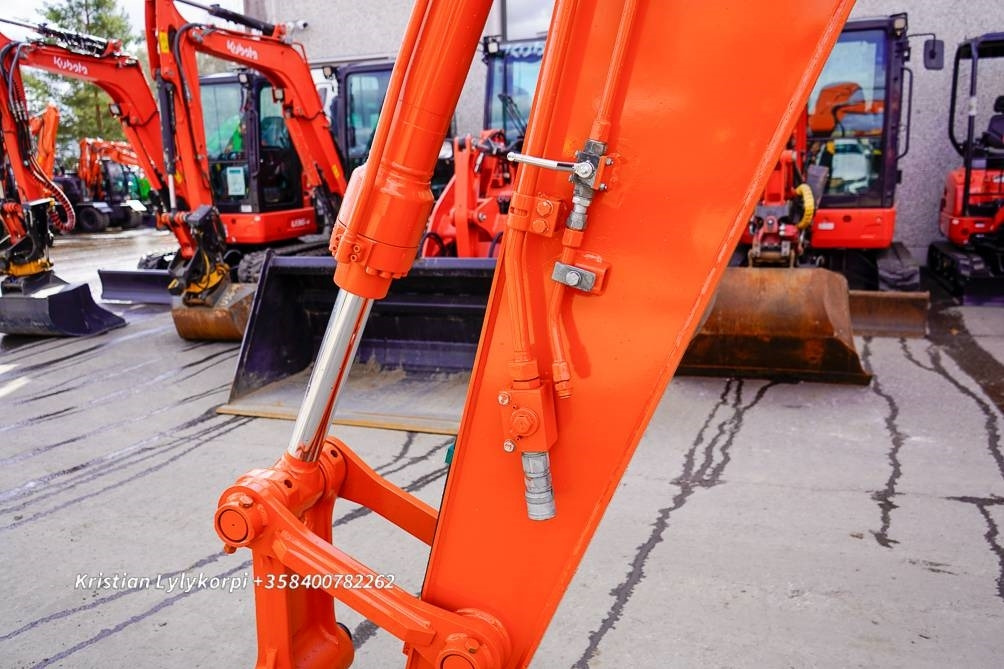 Kettenbagger Hitachi ZX130LCN-7 VÄHÄN AJETTU: das Bild 20