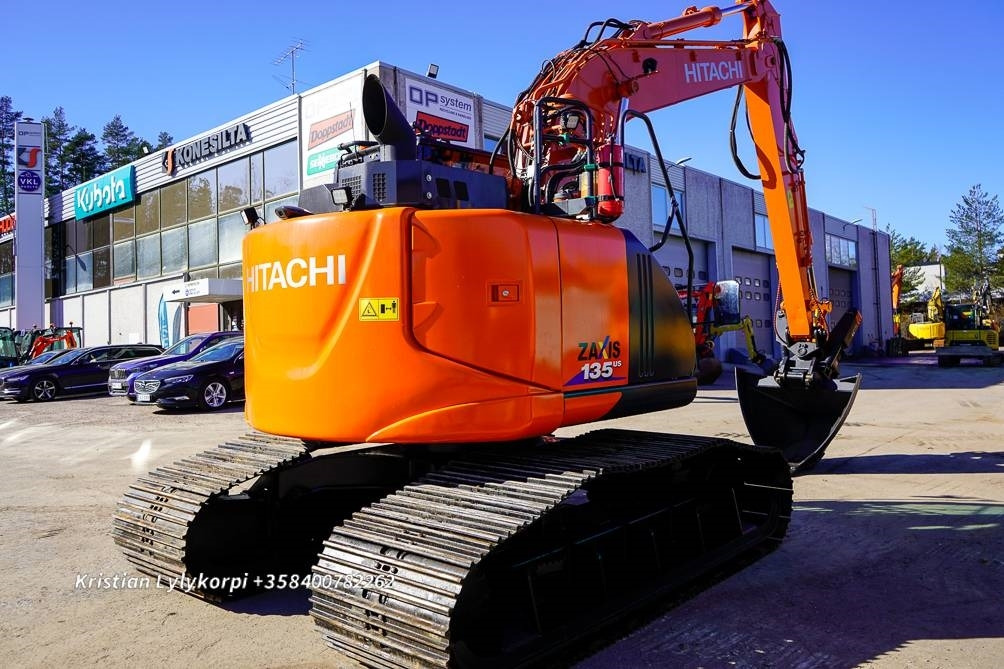 Hitachi ZX135US-6 METSÄALUSTALLA - Kettenbagger: das Bild 5 Hitachi ZX135US-6 METSÄALUSTALLA - Kettenbagger: das Bild 5