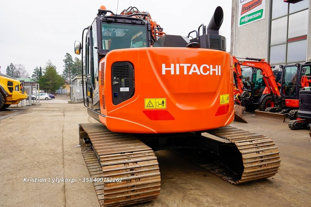 Hitachi ZX135USBL-6 PUSKULEVYLLÄ - Kettenbagger: das Bild 3 Hitachi ZX135USBL-6 PUSKULEVYLLÄ - Kettenbagger: das Bild 3