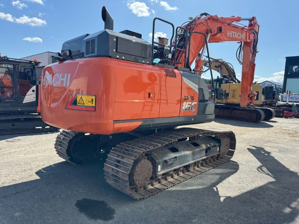 Hitachi ZX160LC-7 - Kettenbagger: das Bild 5 Hitachi ZX160LC-7 - Kettenbagger: das Bild 5