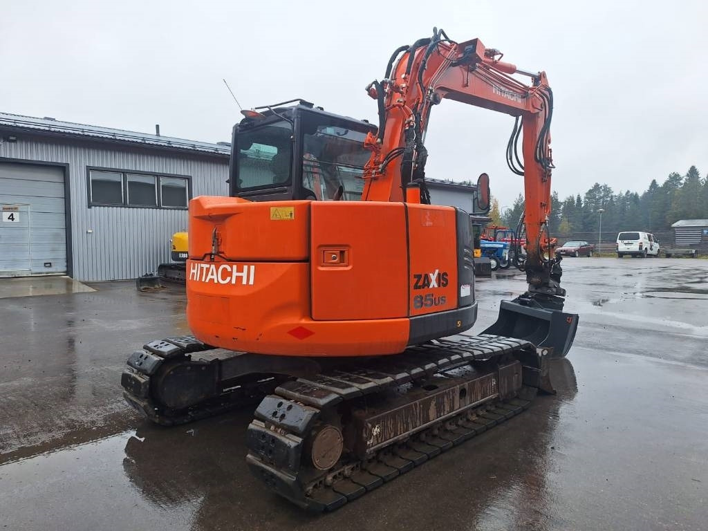 Hitachi ZX85US-5 PYÖRITTÄJÄLLÄ - Minibagger: das Bild 4 Hitachi ZX85US-5 PYÖRITTÄJÄLLÄ - Minibagger: das Bild 4