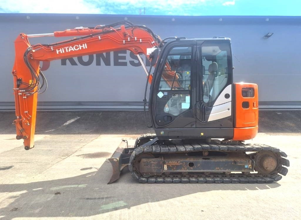 Hitachi ZX85US-6 PIENET TUNNIT - Minibagger: das Bild 1 Hitachi ZX85US-6 PIENET TUNNIT - Minibagger: das Bild 1