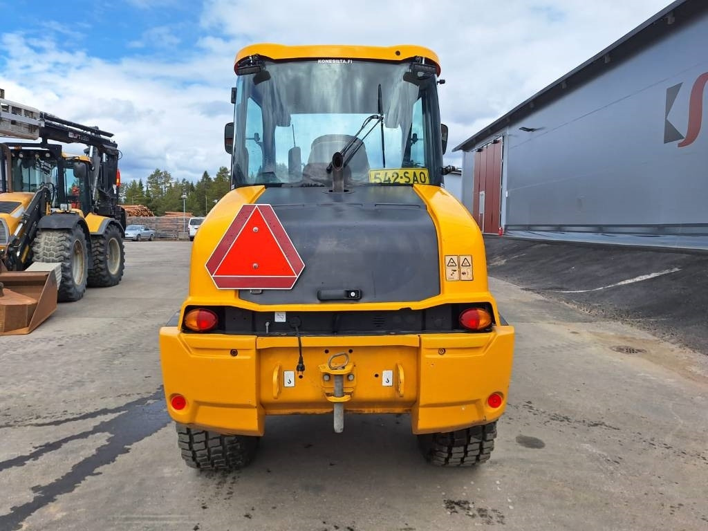 JCB 409 AURA, HIEKOITIN YM. - Radlader: das Bild 3 JCB 409 AURA, HIEKOITIN YM. - Radlader: das Bild 3