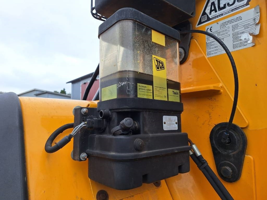 Radlader JCB 418S T4 AGRIMALLI: das Bild 10
