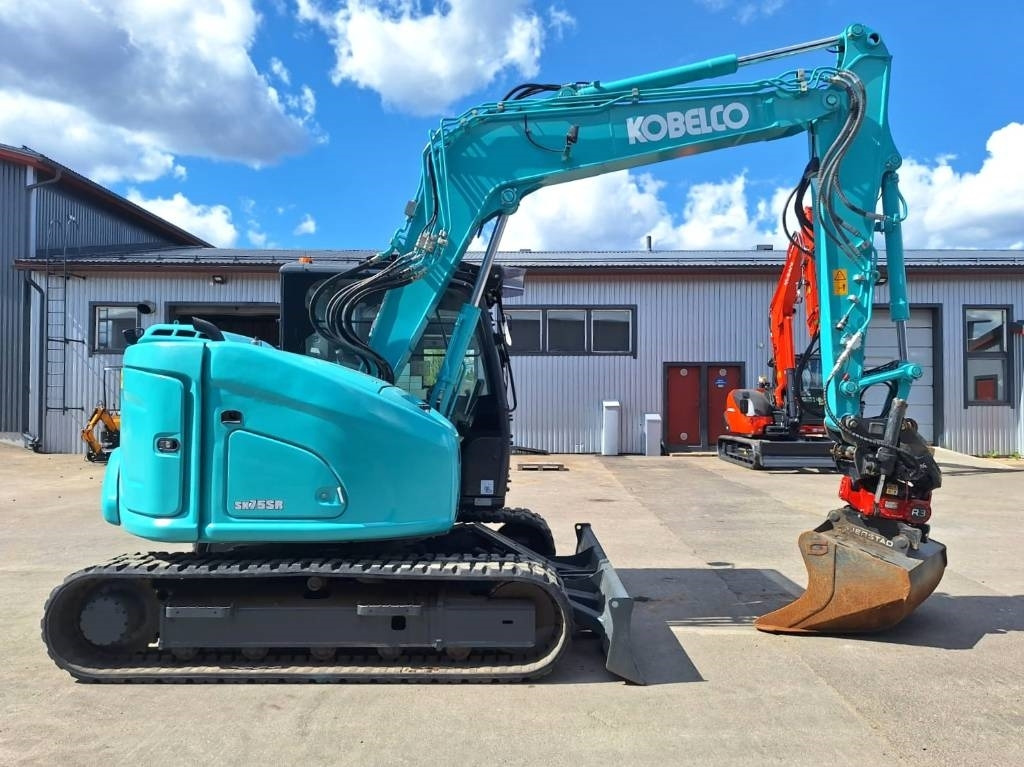 Kobelco SK75SR-7 PYÖRITTÄJÄLLÄ - Minibagger: das Bild 5 Kobelco SK75SR-7 PYÖRITTÄJÄLLÄ - Minibagger: das Bild 5