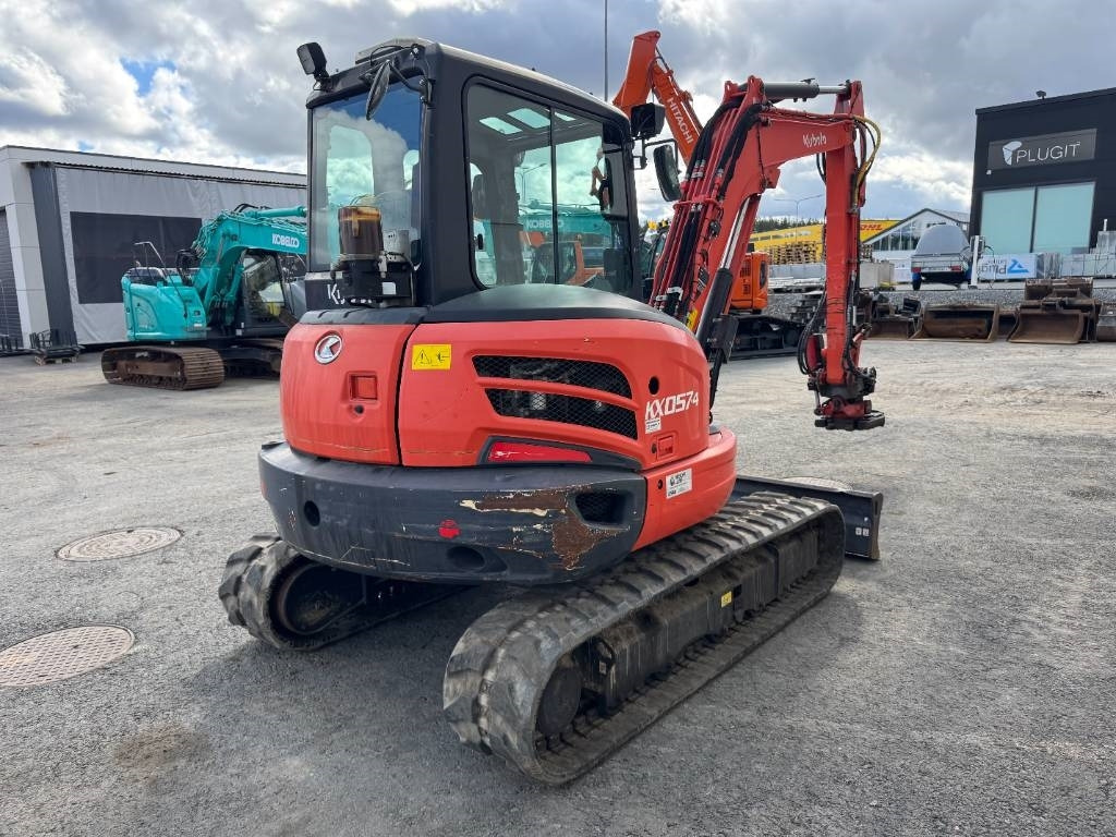 Kubota KX057-4 PYÖRITTÄJÄLLÄ - Minibagger: das Bild 5 Kubota KX057-4 PYÖRITTÄJÄLLÄ - Minibagger: das Bild 5
