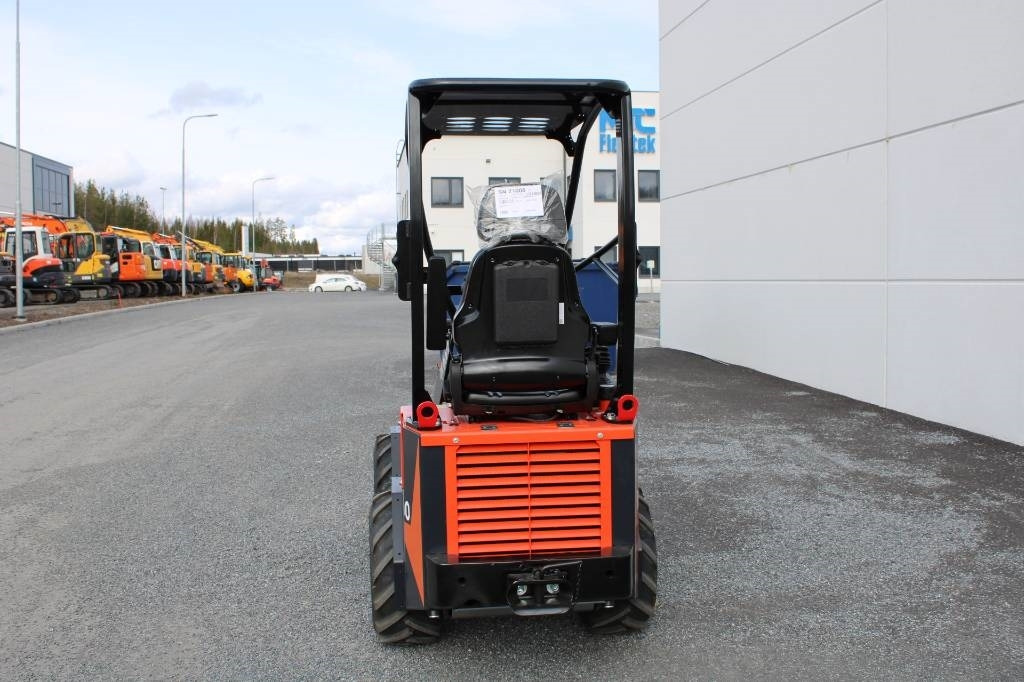 Kubota RT100-2 UUSI - Hoflader: das Bild 3 Kubota RT100-2 UUSI - Hoflader: das Bild 3