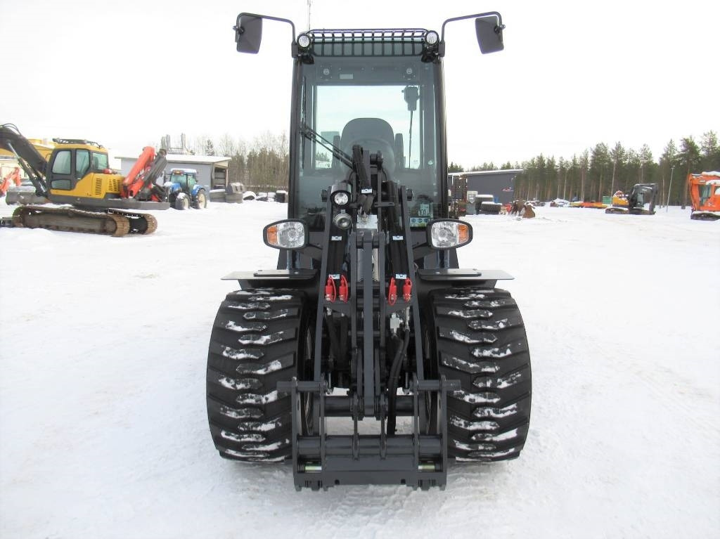 Kubota RT260-2 UUSI, TAKUU - Hoflader: das Bild 5 Kubota RT260-2 UUSI, TAKUU - Hoflader: das Bild 5