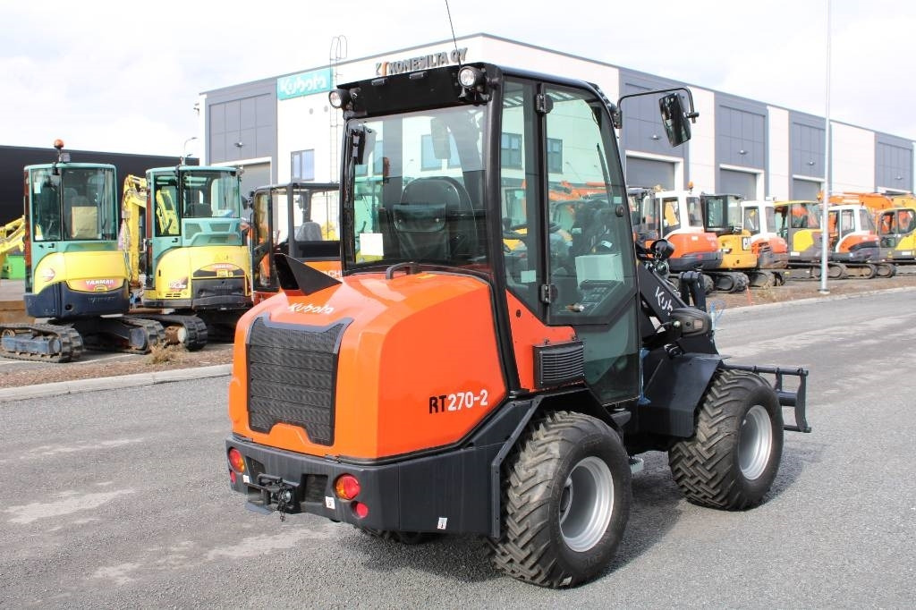 Kubota RT270-2 UUSI - Hoflader: das Bild 4 Kubota RT270-2 UUSI - Hoflader: das Bild 4