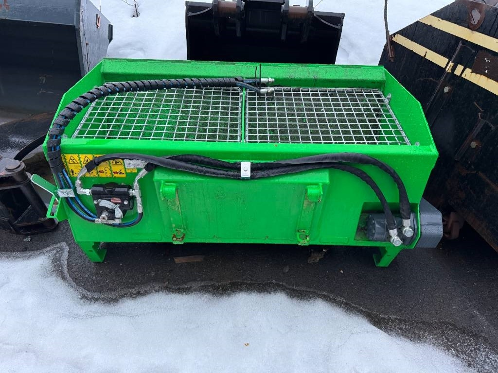 Sami SLS 1250 Hiekoituskauha Avant - Schaufel für Baumaschine: das Bild 1 Sami SLS 1250 Hiekoituskauha Avant - Schaufel für Baumaschine: das Bild 1
