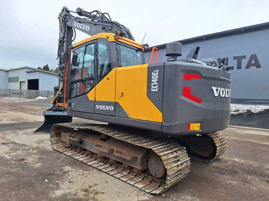 Volvo EC140EL PYÖRITTÄJÄLLÄ - Kettenbagger: das Bild 2 Volvo EC140EL PYÖRITTÄJÄLLÄ - Kettenbagger: das Bild 2