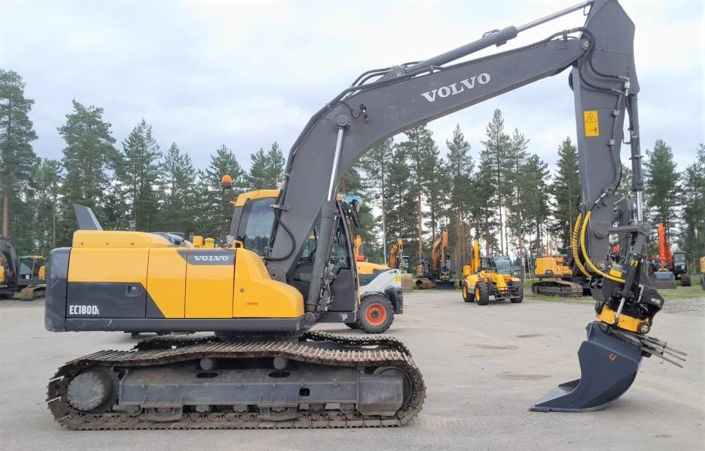 Kettenbagger Volvo EC180DL PYÖRITTÄJÄLLÄ: das Bild 7