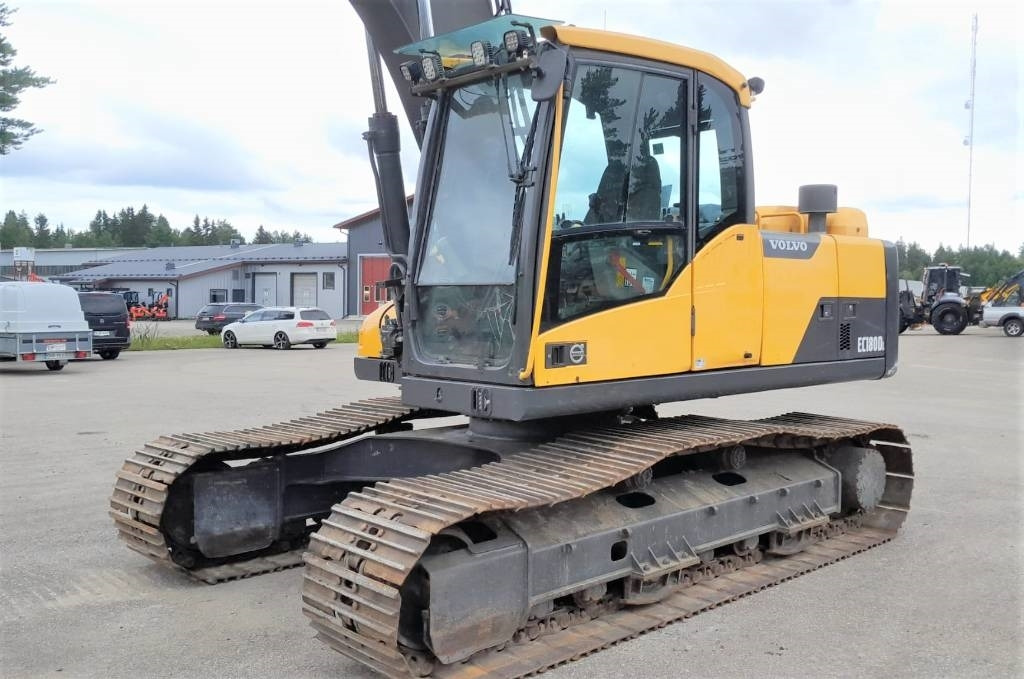 Kettenbagger Volvo EC180DL PYÖRITTÄJÄLLÄ: das Bild 11