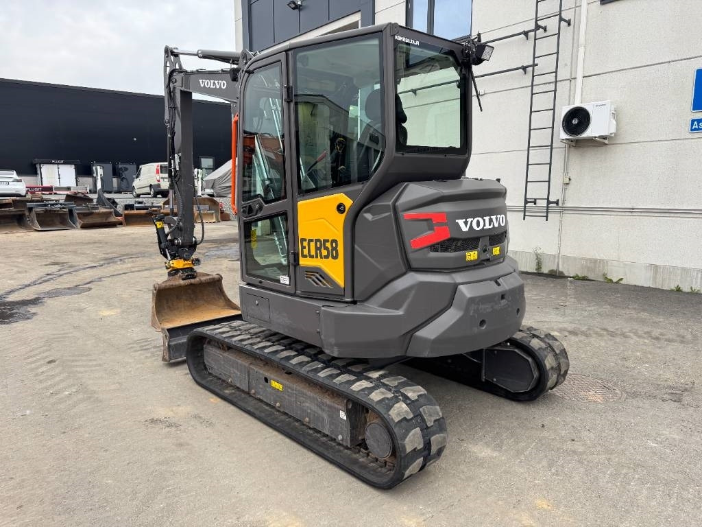 Volvo ECR58F PYÖRITTÄJÄLLÄ - Minibagger: das Bild 3 Volvo ECR58F PYÖRITTÄJÄLLÄ - Minibagger: das Bild 3