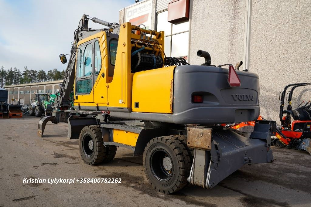 Volvo EW160B NOUSUHYTTI MATERIAALIKONE - Umschlagbagger: das Bild 2 Volvo EW160B NOUSUHYTTI MATERIAALIKONE - Umschlagbagger: das Bild 2