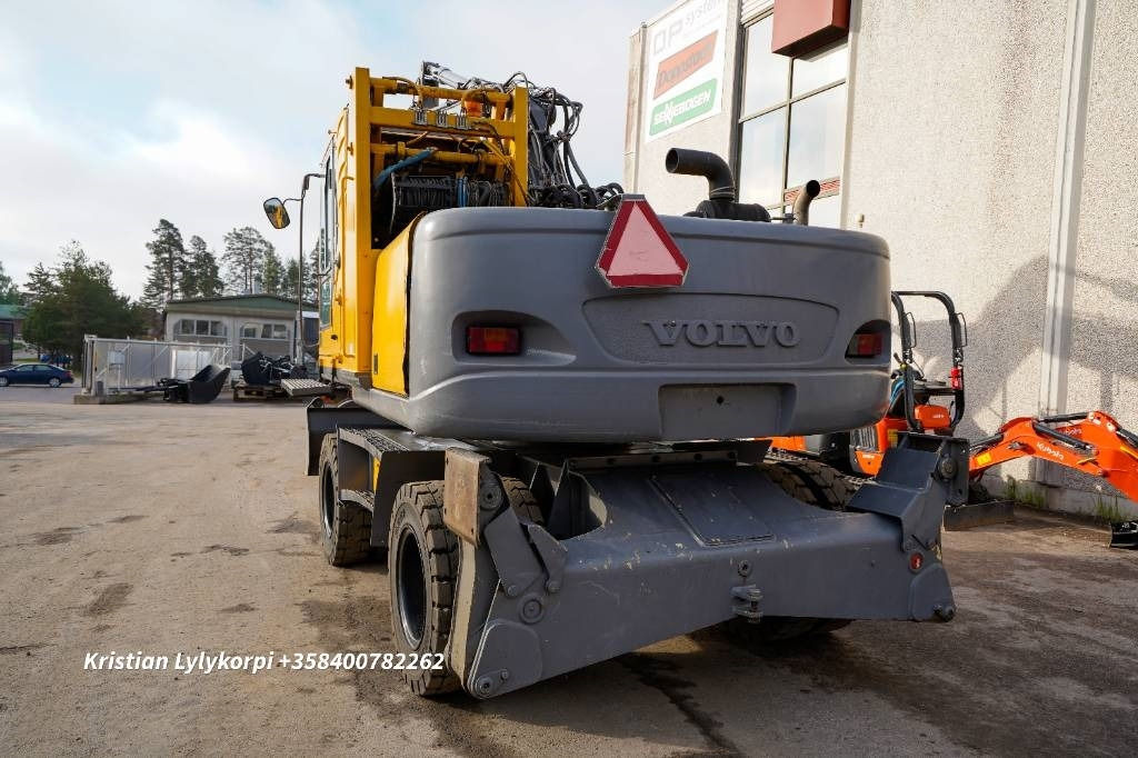 Volvo EW160B NOUSUHYTTI MATERIAALIKONE - Umschlagbagger: das Bild 3 Volvo EW160B NOUSUHYTTI MATERIAALIKONE - Umschlagbagger: das Bild 3