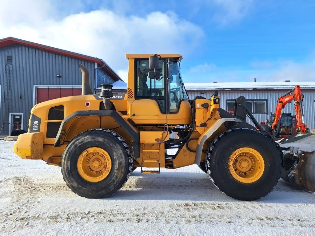 Volvo L120G VIPUOHJAUS, YM. - Radlader: das Bild 5 Volvo L120G VIPUOHJAUS, YM. - Radlader: das Bild 5