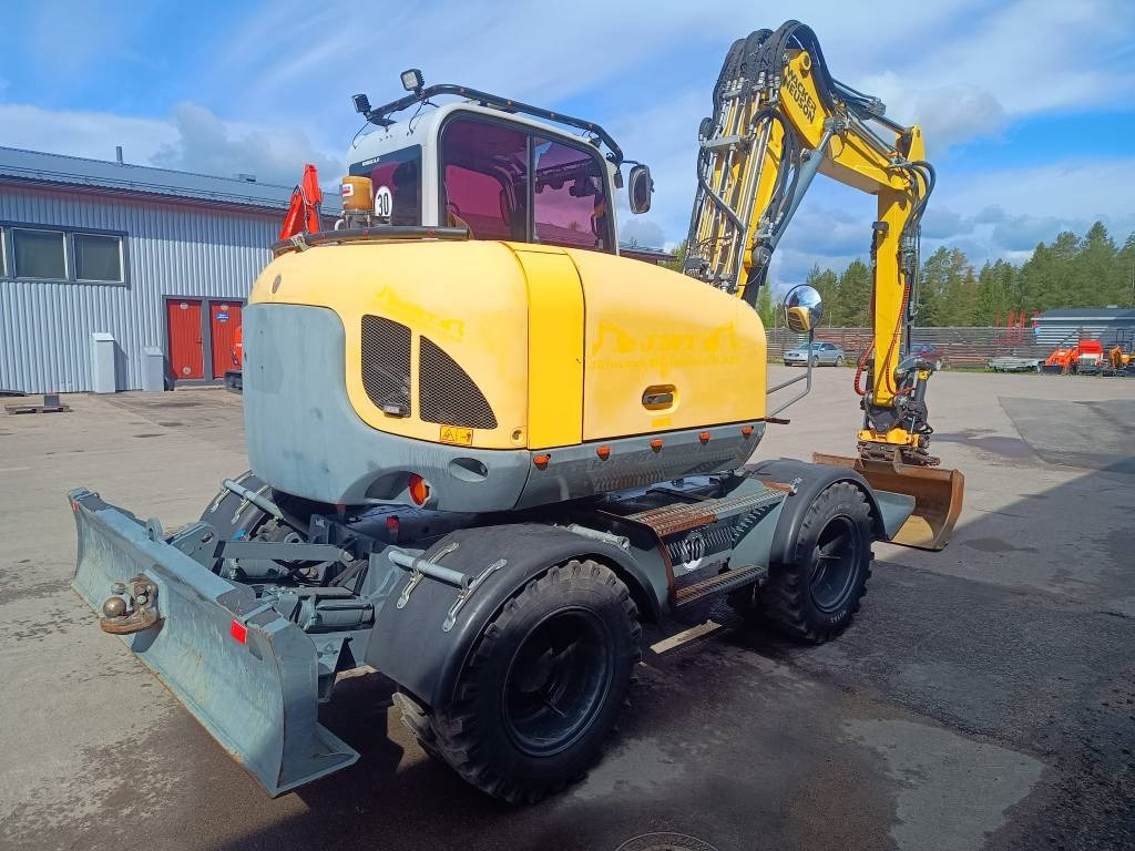 Wacker Neuson EW100 PYÖRITTÄJÄLLÄ - Mobilbagger: das Bild 3 Wacker Neuson EW100 PYÖRITTÄJÄLLÄ - Mobilbagger: das Bild 3