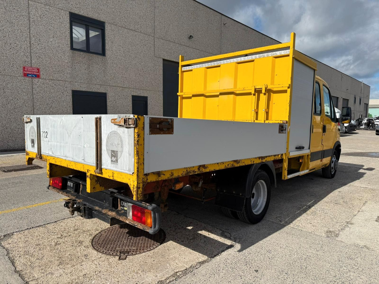 Iveco Daily 50C14. Doka 7pl. 3.0HPI. LKW 3.5t. - Pritsche Transporter, Transporter mit Doppelkabine: das Bild 3 Iveco Daily 50C14. Doka 7pl. 3.0HPI. LKW 3.5t. - Pritsche Transporter, Transporter mit Doppelkabine: das Bild 3