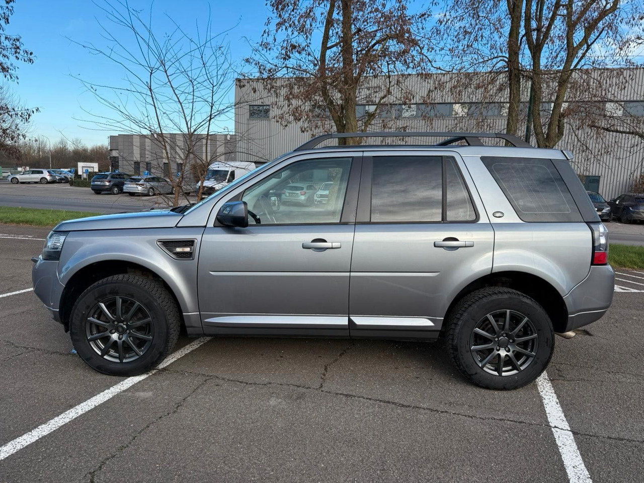 Land Rover Freelander 2 XS TD4. HU NEU! - SUV/ Geländewagen: das Bild 2 Land Rover Freelander 2 XS TD4. HU NEU! - SUV/ Geländewagen: das Bild 2