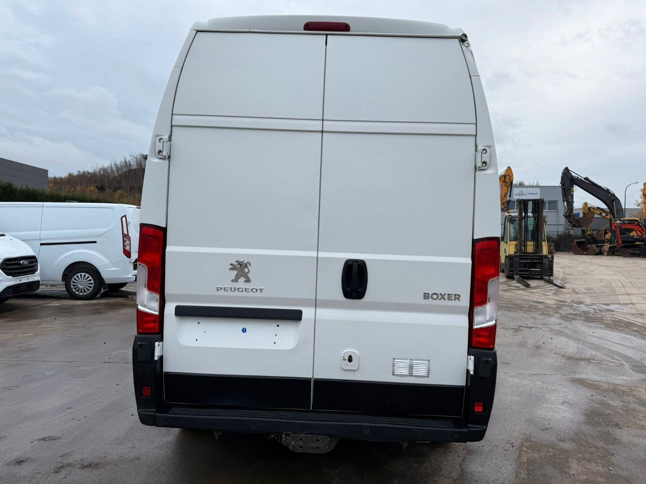 Peugeot Boxer 2.0HDI. Maxi. Klima. Dieselpumpe defekt! - Kastenwagen: das Bild 4 Peugeot Boxer 2.0HDI. Maxi. Klima. Dieselpumpe defekt! - Kastenwagen: das Bild 4