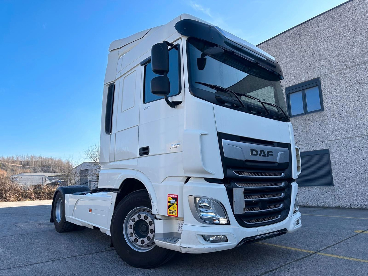 DAF XF530FT. Retarder. Hydraulik. - Sattelzugmaschine: das Bild 1 DAF XF530FT. Retarder. Hydraulik. - Sattelzugmaschine: das Bild 1